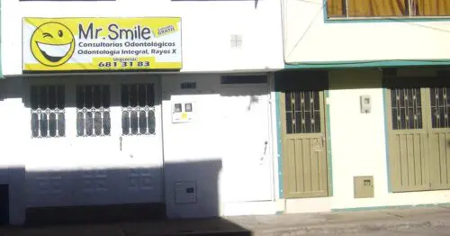 CONSULTORIO ODONTOLOGICO MR SMILE BOGOTÁ CONSULTORIO ODONTOLOGICO MR SMILE BOGOTÁ